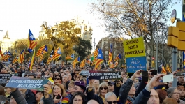 Per Kataloniją nusidrėskė visuotinis streikas