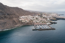 Stiprėja radikalios nuotaikos Tenerifėje: turistai nerimauja dėl savo gyvybių 