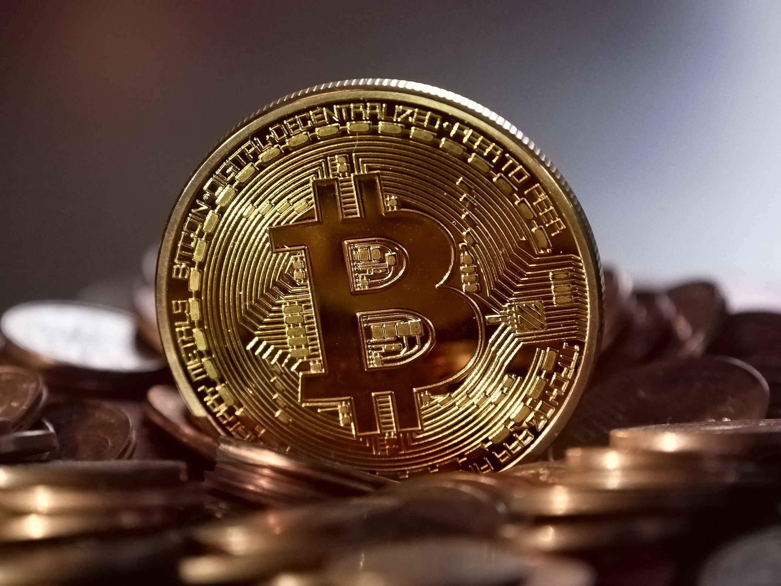 Kaip uždirbti pinigus su bitcoins, tačiau net, interneto pinigai nusipirkti bitcoin