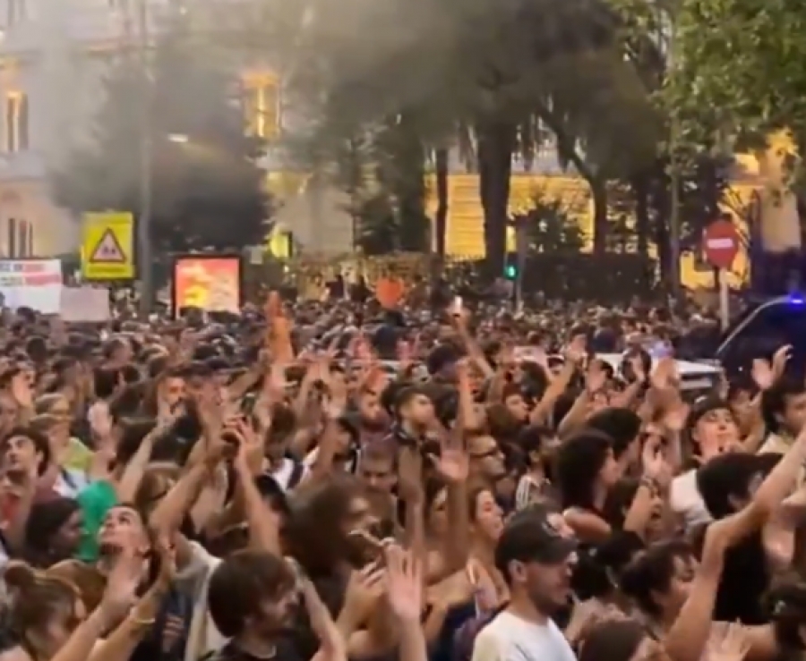 Madride tūkstančiai protestavo prieš būsto krizę
